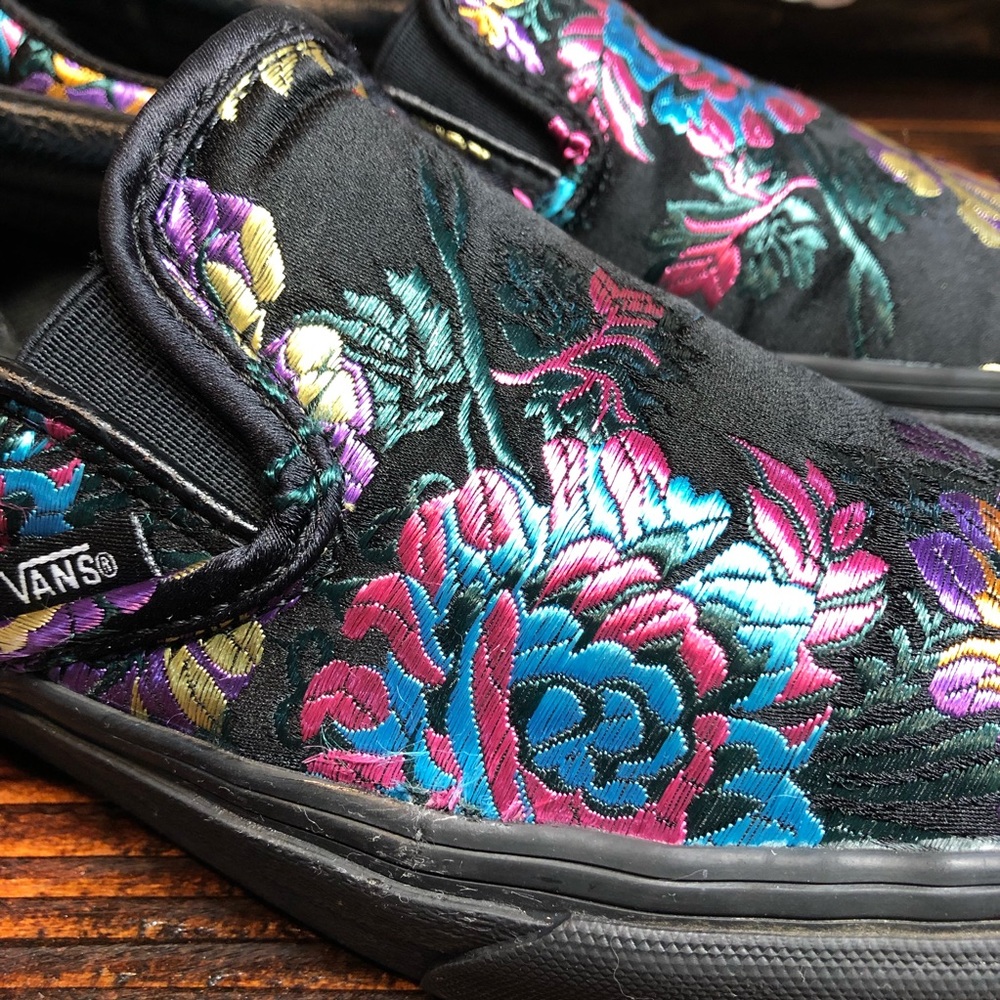 Vans Black Sneakers Classic Style - Picture 8 of 13